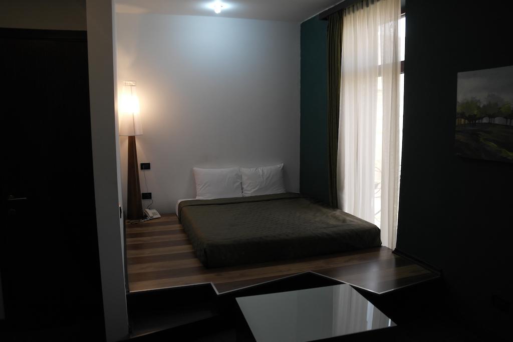 Akhtamar Hotel Cjsc Arzakan Habitación foto